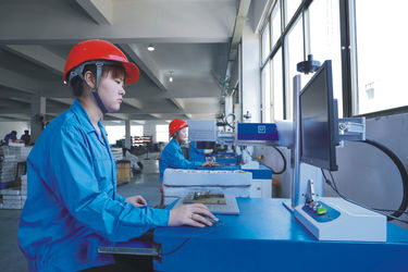 Xiangjing (Shanghai) M&E Technology Co., Ltd 공장 생산 라인