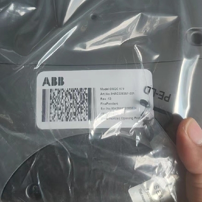 로봇 부품은 산업적 ABB 로봇을 위해 매달리는 DSQC 679  3HAC028357을 가르칩니다