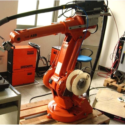 ABB IRB 2600-20/1.65 6 축 자동 용접 로봇을 위한 CNGBS 용접 포지셔너와 로봇 팔