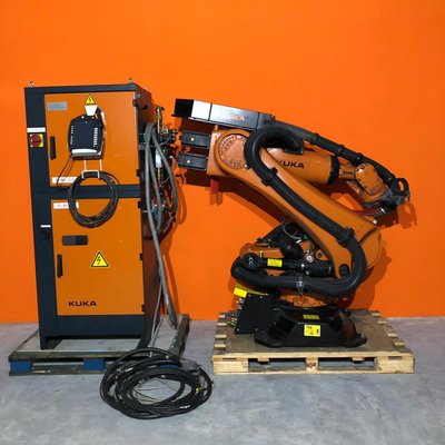 KUKA KR 240 R3330 CNGBS 선형 가이드 레일로 자동 기계 유료물 240kg 로봇 팔