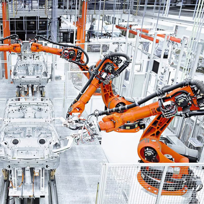 KUKA KR 240 R3330 CNGBS 선형 가이드 레일로 자동 기계 유료물 240kg 로봇 팔
