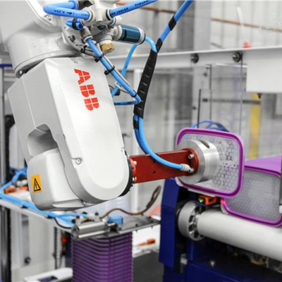 ABB IRB 1200 산업용 로봇 팔 CNC 재료 처리 장비로 CNGBS 잡기