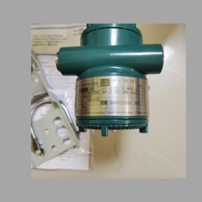 요코가와 VY 시리즈 와류 유량계와 EJX 시리즈 910A 다변수 트랜스미터를 갖춘 압력/유량 제어 시스템