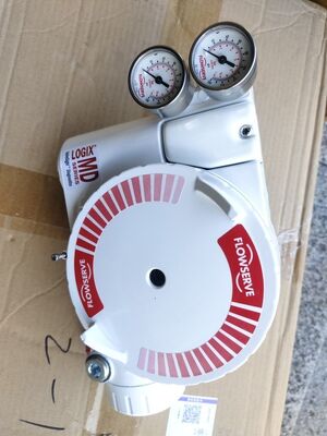 재고 보유 중인 Flowserve Positoner Logix 3800 PMV D3 PMV P5/EP5 F5 520MD 3200MD 420 및 YT-325 부스터가 장착된 중국 제어 볼 밸브