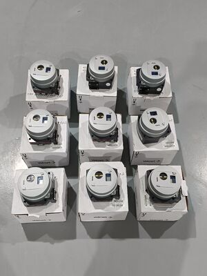 원본 넬레스 발메트 ND7000 ND9000 ND9103HX8T ND9206HE8T 석유화학 석유가스 산업용 스마트 Pneumatic 디지털 밸브 포지셔너 컨트롤러