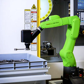 550mm 도달 4kg 탑재량 Fanuc 로봇 팔 크롬 - 산업 IP65 보호를 위한 7 IA