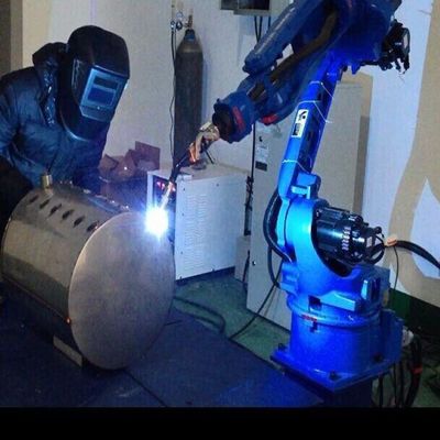 레이저 자르는 처리 공정을 위한 용접공 RD500S와 모토만 AR1440