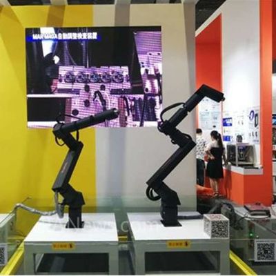 보편적 로봇을 로딩하기 위한 산업적 로봇 6 주축 중국 TKB800-6kg-876mm